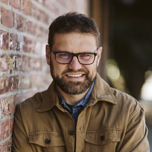 Troy DeGroot Headshot (1)